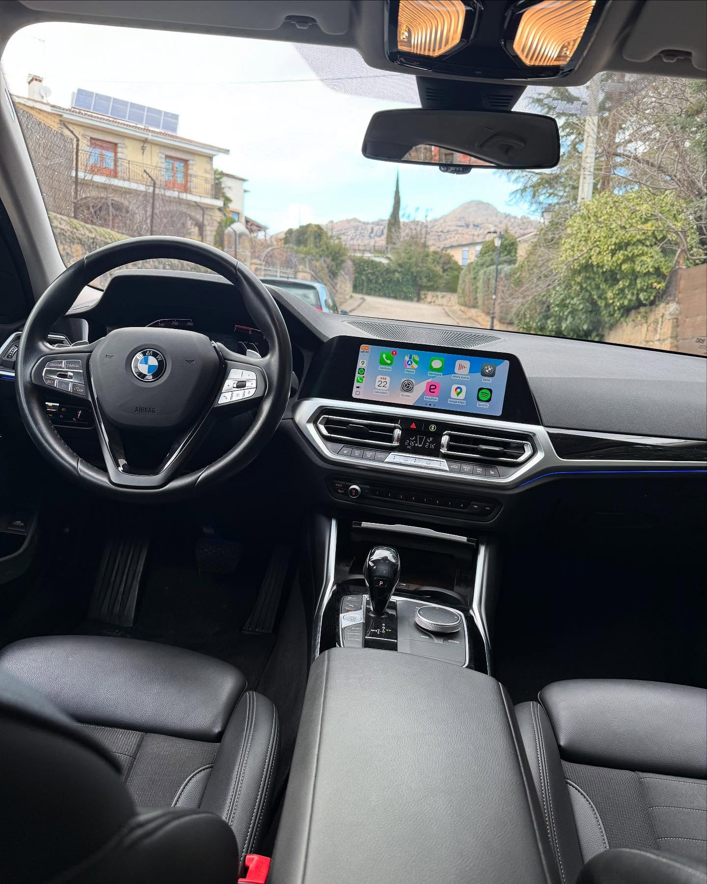 
								BMW serie 3 Touring 330i (258cv) lleno									