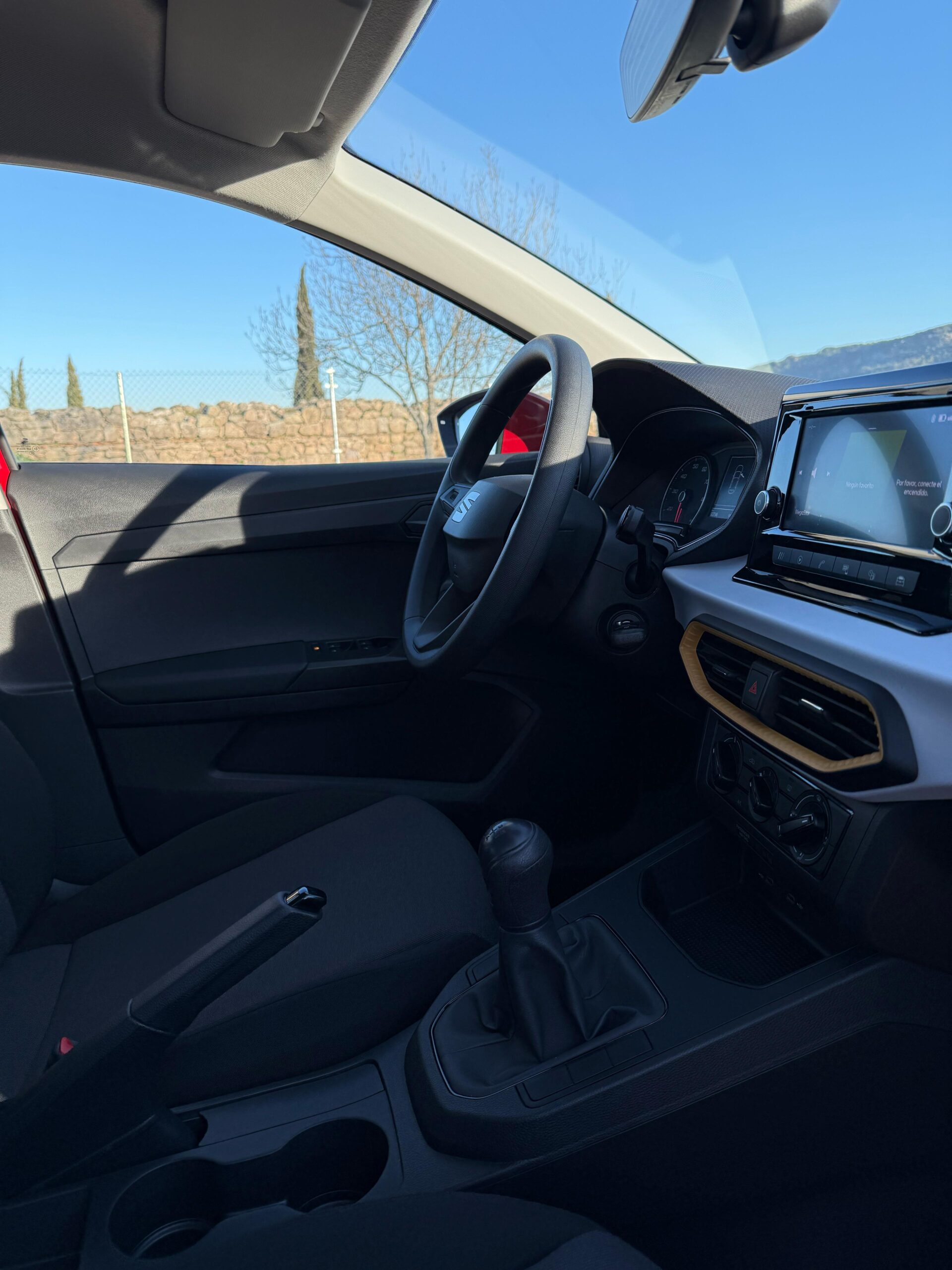 
								SEAT Ibiza 2022 1.0 TSI REFERENCE PLUS (80CV) lleno									