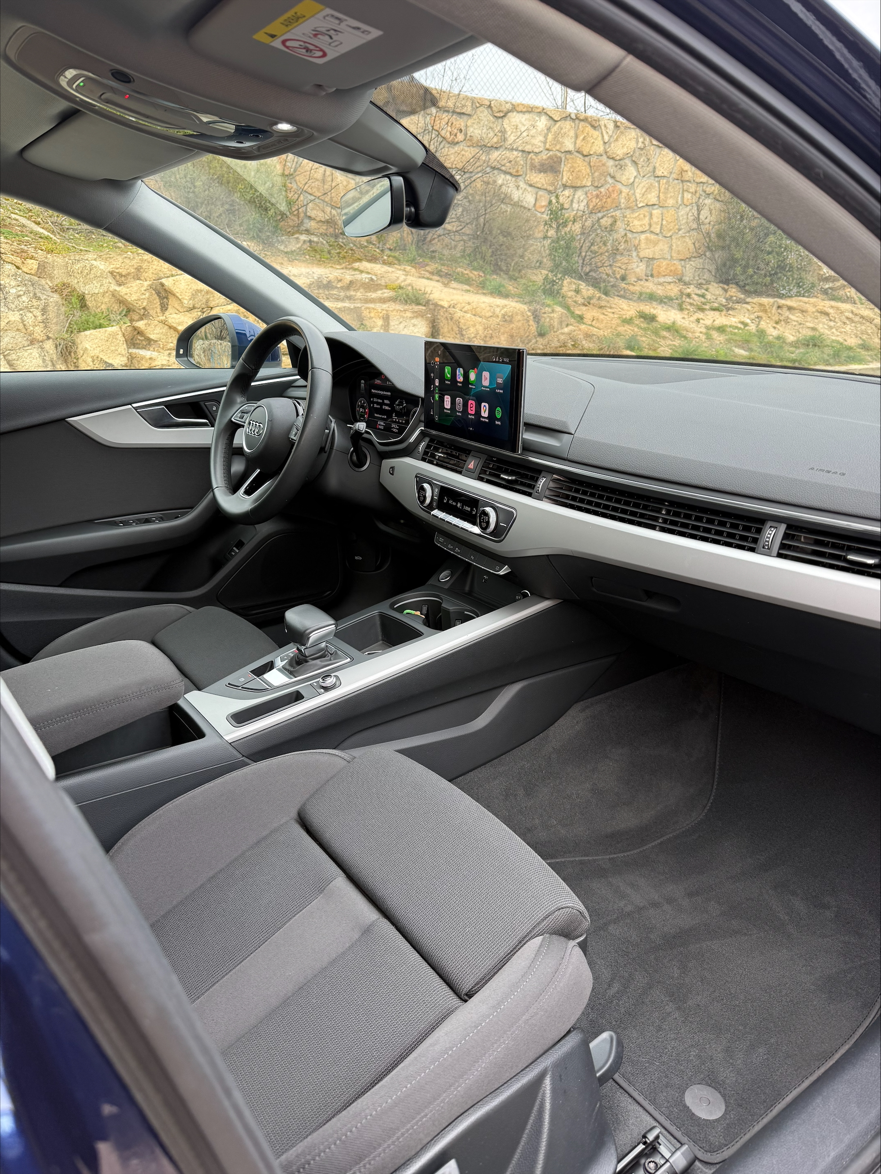 
								AUDI A4 AVANT 35 TDI S LINE (163CV) lleno									