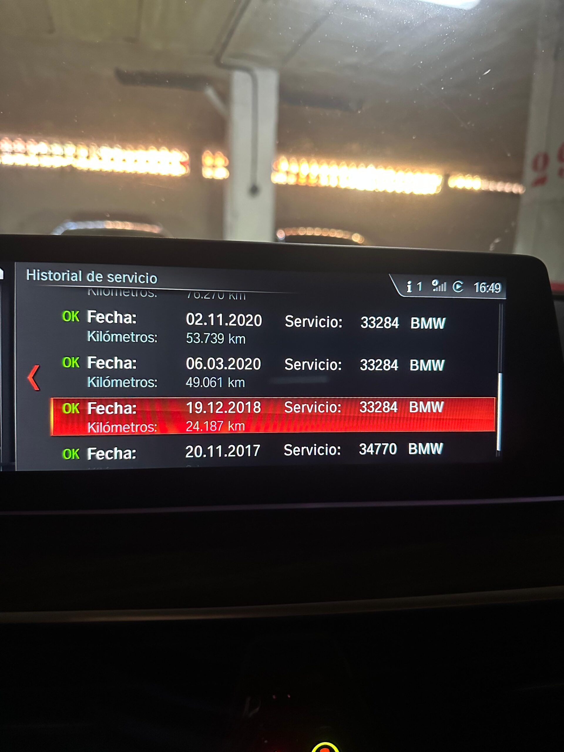 
								BMW 540i Xdrive Luxury 2018 lleno									