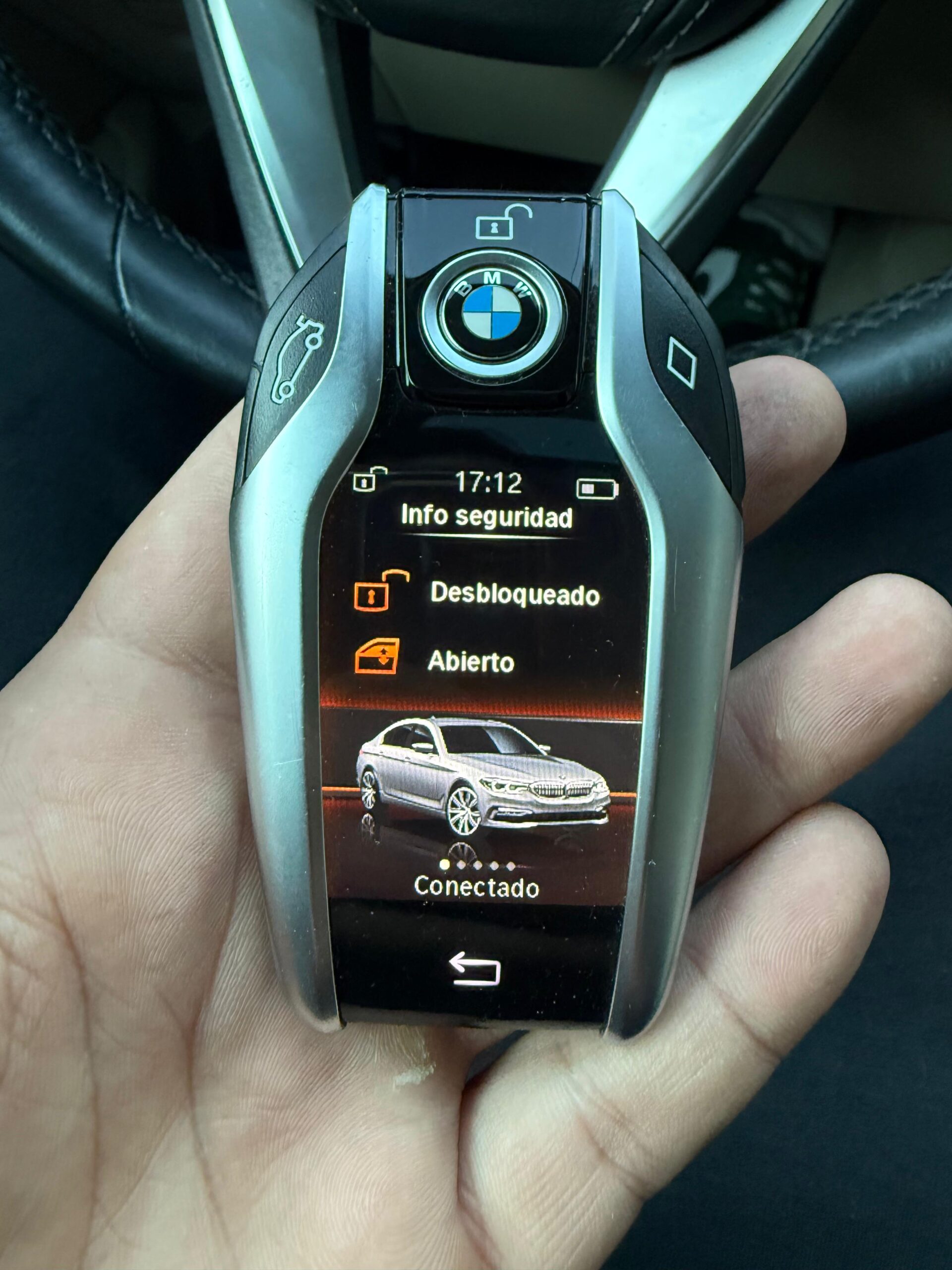 
								BMW 540i Xdrive Luxury 2018 lleno									