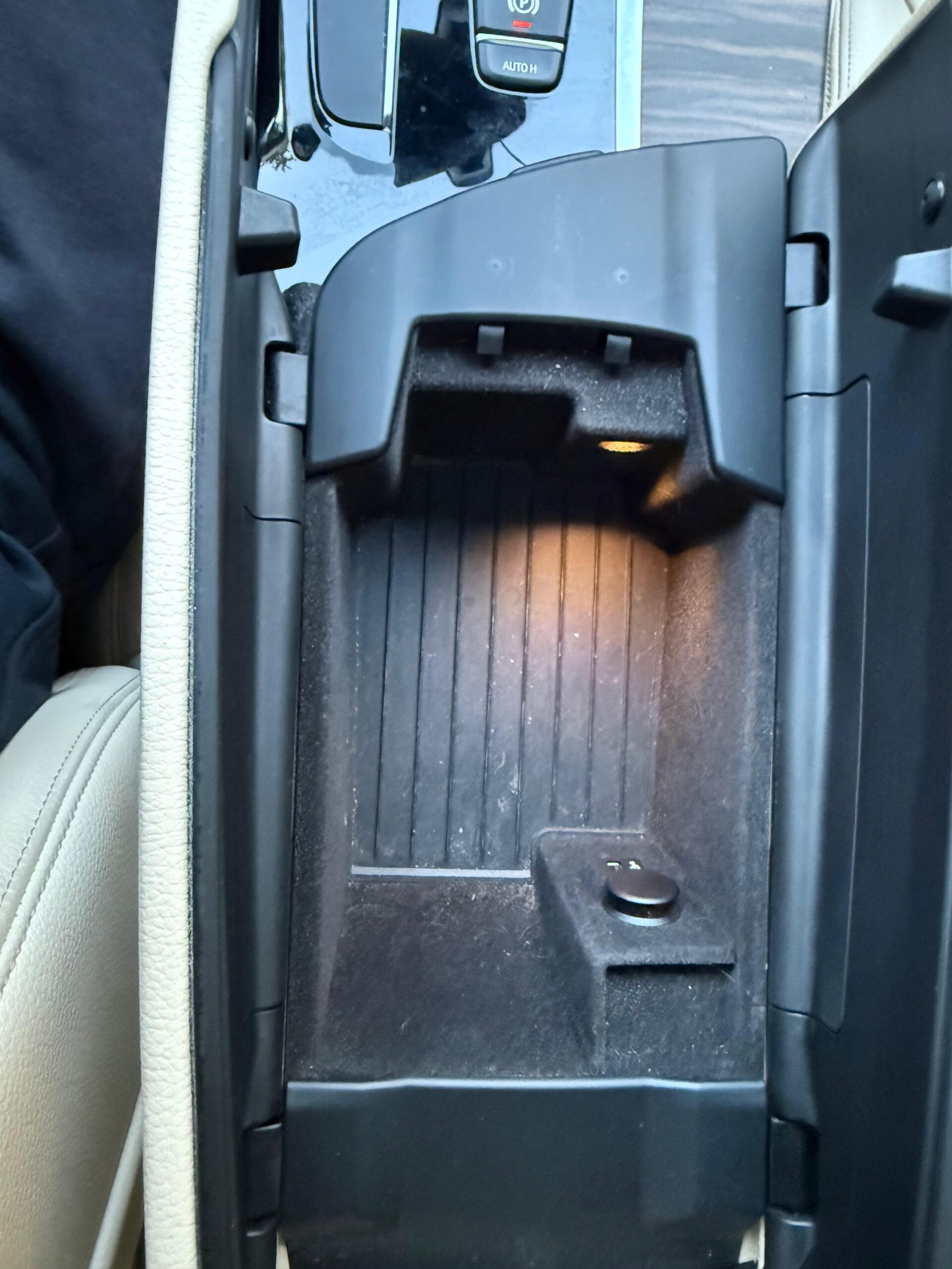 
								BMW 540i Xdrive Luxury 2018 lleno									