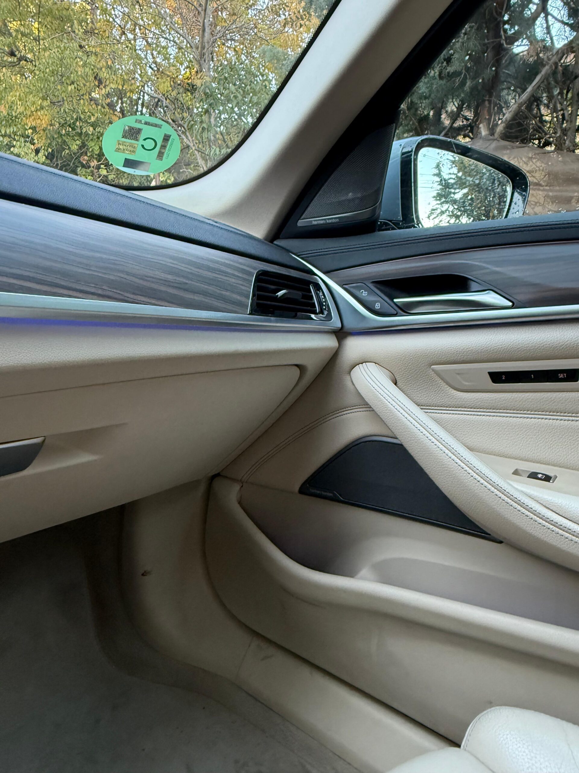 
								BMW 540i Xdrive Luxury 2018 lleno									