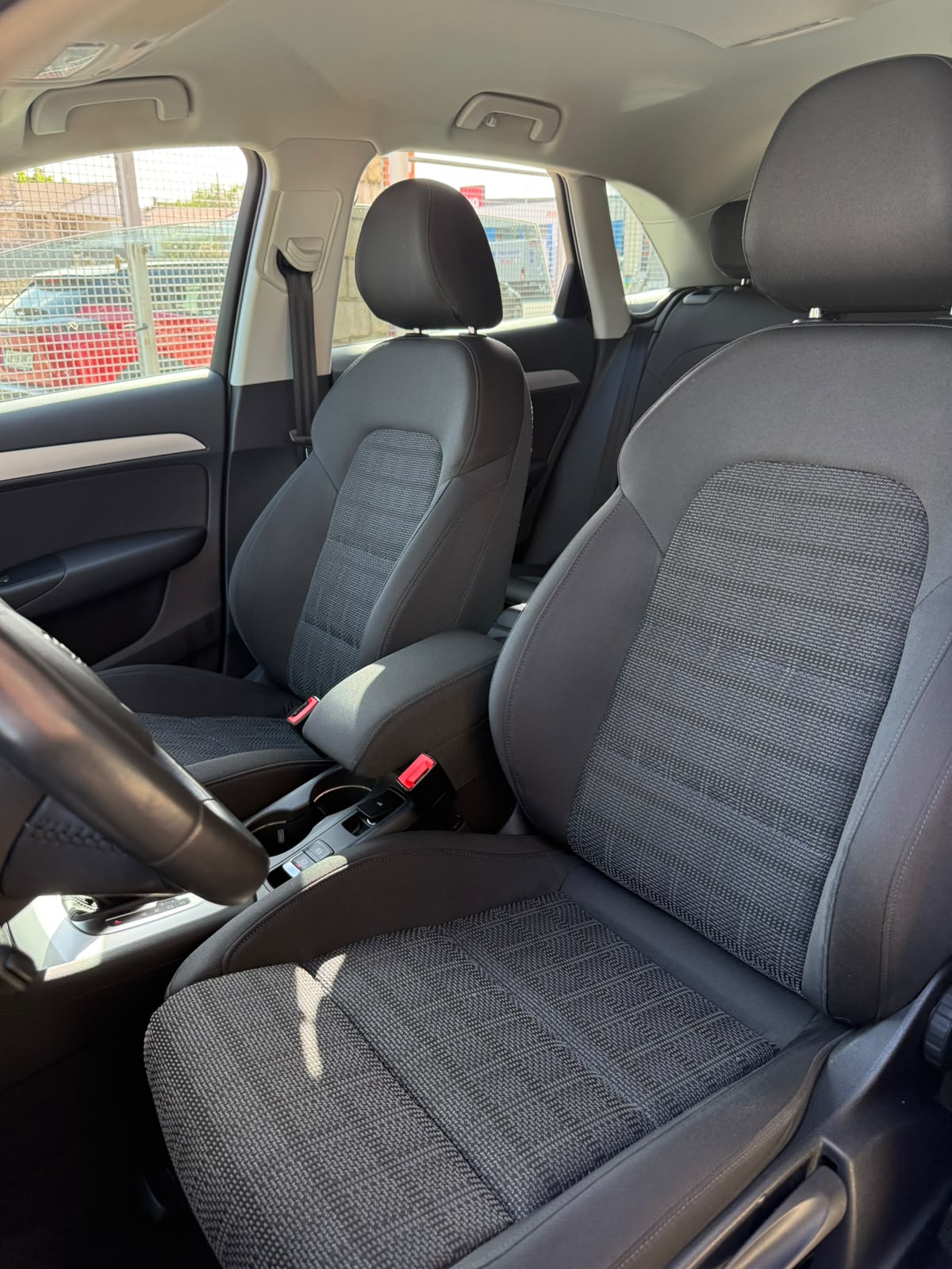 
								AUDI Q3 SPORT 2.0TFSI QUATTRO S-TRONIC lleno									